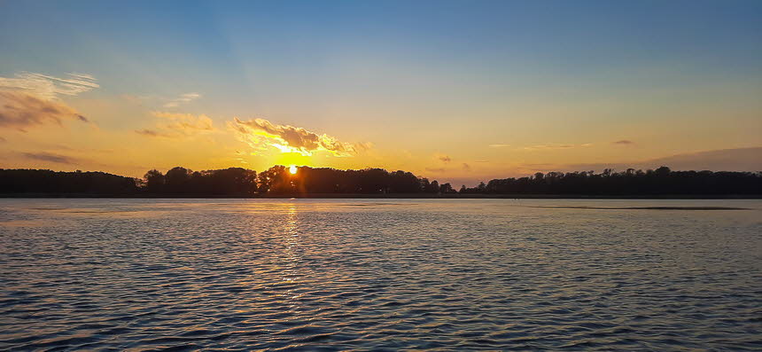 Fischen auf R�gen 2020-16